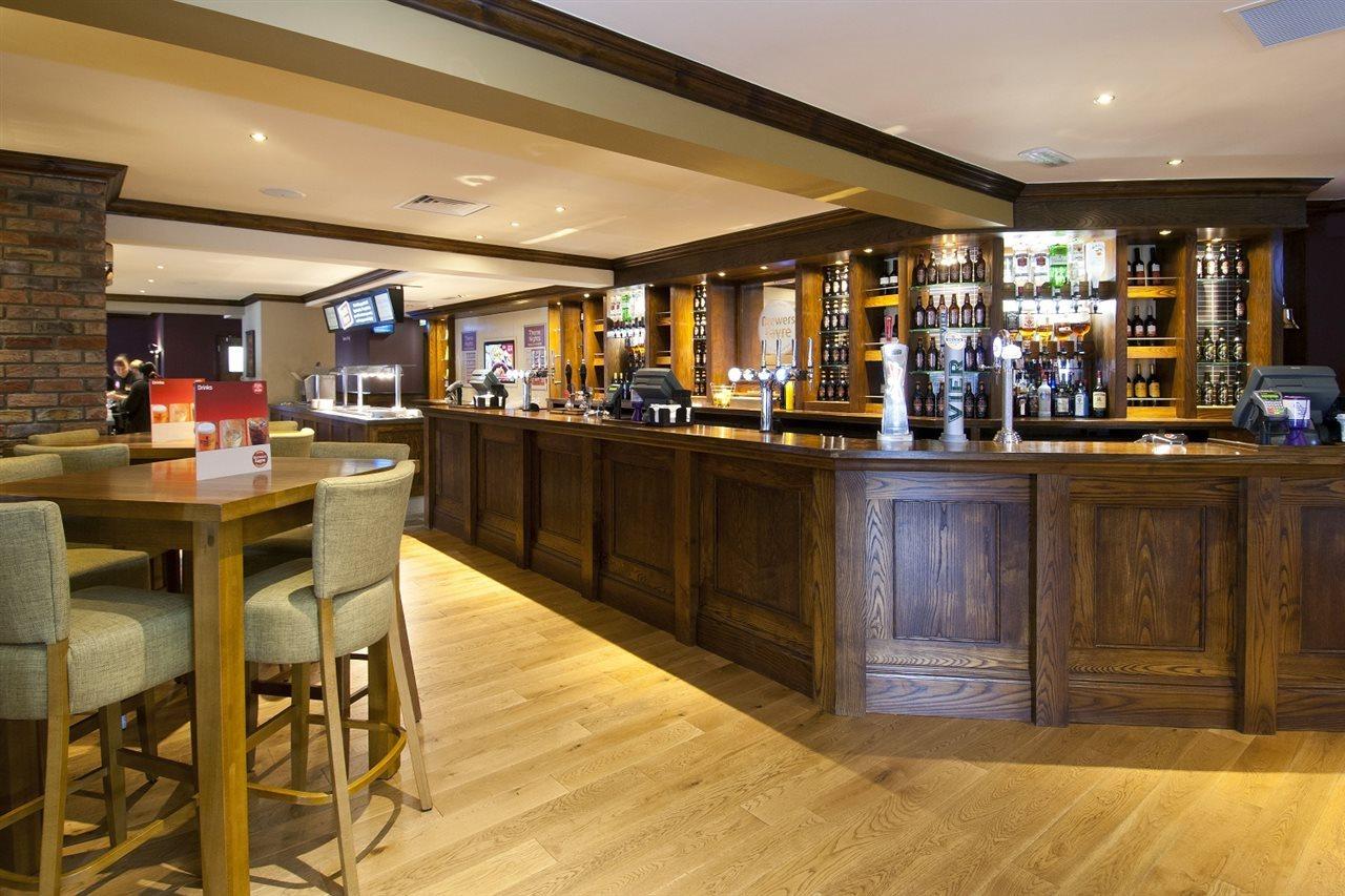 Premier Inn Bicester Exteriér fotografie
