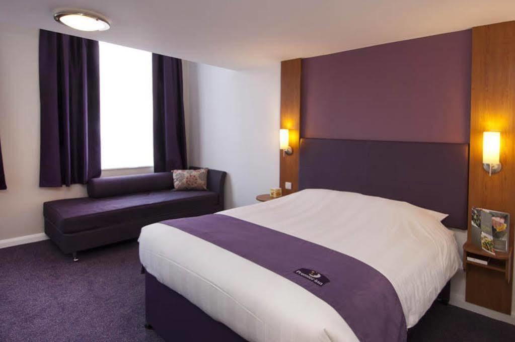 Premier Inn Bicester Exteriér fotografie