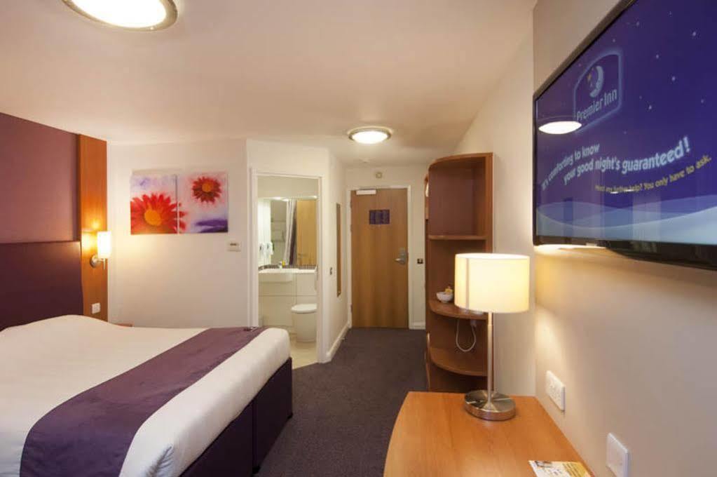Premier Inn Bicester Exteriér fotografie